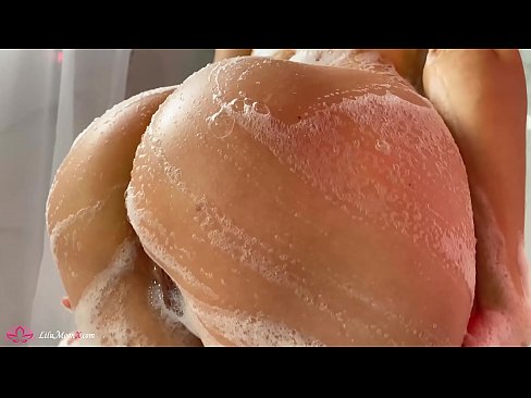 ❤️ Brunette onanerer fisse med vibrator til intens orgasme i brusebad ❤ Hjemmelavet porno at da.hentaisun.ru ❌️
