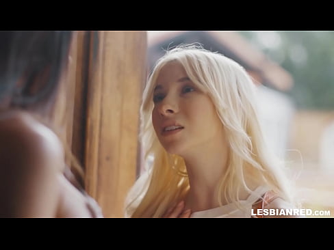 ❤️ Pige kommer hjem et par måneder senere og ender med at spise sin stedmors fisse ❤ Hjemmelavet porno at da.hentaisun.ru ❌️